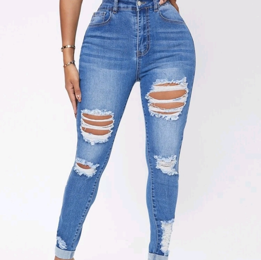 NEW Ripped Rolled Up Hem Curvy High Waist Skinny Jeans size 26 High Stretch